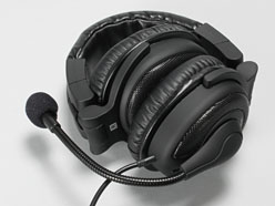 画像ギャラリー No.011のサムネイル画像 / DHARMA TACTICAL HEADSET初のオープンエアモデル「DRTCHD23BK」レビュー。かっちりした筐体とゲームプレイに向く音質が印象的