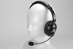 画像ギャラリー No.002のサムネイル画像 / DHARMAPOINT初のワイヤレスヘッドセット「DRTCHD12RFBK」レビュー。「ゲーマー向けヘッドセット」の新しい方向性を示すか