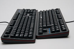 画像ギャラリー No.032のサムネイル画像 / DHARMAPOINT製キーボード「DRTCKB109UP1」「DRTCKB91UP2」レビュー。これが5000円以下の市場における新定番だ