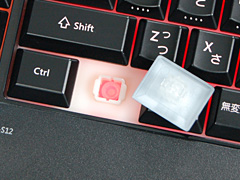 画像ギャラリー No.009のサムネイル画像 / 「SideWinder X6 Keyboard」ファーストインプレッション。多機能キーボードとしてのデキは良好