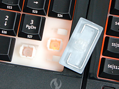画像ギャラリー No.010のサムネイル画像 / 「SideWinder X6 Keyboard」ファーストインプレッション。多機能キーボードとしてのデキは良好
