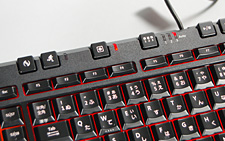 画像ギャラリー No.017のサムネイル画像 / 「SideWinder X6 Keyboard」ファーストインプレッション。多機能キーボードとしてのデキは良好