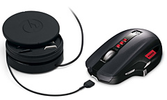 画像ギャラリー No.009のサムネイル画像 / BlueTrack搭載のゲーマー向けワイヤレスマウス「SideWinder X8」,3月13日に1万1550円で発売