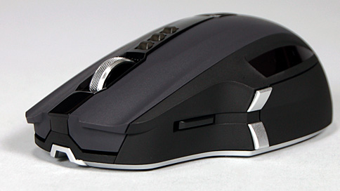 画像ギャラリー No.002のサムネイル画像 / 「SideWinder X8」ファーストインプレッション。重さをどう判断するかがカギに？