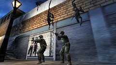 画像ギャラリー No.007のサムネイル画像 / 連載「PCゲームを持ち出そう!」。第22回はPSP用SFアクション「Aliens vs. Predator:Requiem」を紹介