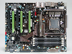 画像ギャラリー No.002のサムネイル画像 / nForce 790i Ultra SLIチップセットが対応するEPP 2.0＆ESAの価値は？