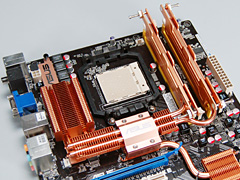 画像ギャラリー No.024のサムネイル画像 / 「Hybrid SLI」は消費電力を気にするゲーマーに向けた最終回答となるか?