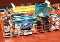 画像ギャラリー No.003のサムネイル画像 / ［COMPUTEX 2008＃03］ABIT，NVIDIAの未発表チップセット「MCP7A」搭載マザーボードを準備中
