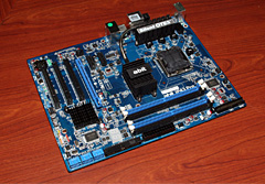 画像ギャラリー No.009のサムネイル画像 / ［COMPUTEX 2008＃03］ABIT，NVIDIAの未発表チップセット「MCP7A」搭載マザーボードを準備中