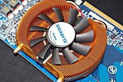 画像ギャラリー No.002のサムネイル画像 / GIGABYTE,OC仕様のZalmanクーラー採用HD 4850搭載カード