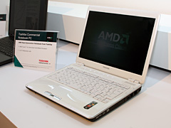 画像ギャラリー No.009のサムネイル画像 / ［COMPUTEX 2008＃10］AMD，新世代ノートPCプラットフォーム「Turion X2 Ultra」発表会で外付けグラフィックスカードを披露