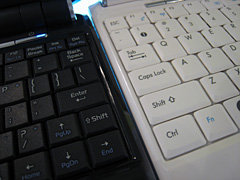 画像ギャラリー No.004のサムネイル画像 / ［COMPUTEX 2008＃09］ASUS，日本上陸予定の第2世代Eee PCを発表。ゲームなどの高負荷時には自動でクロックアップ