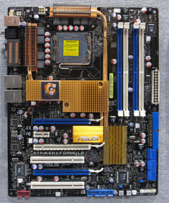 画像ギャラリー No.012のサムネイル画像 / マザーボード以外にも広がる，ASUSTeKのゲーマー向けブランド「R.O.G」