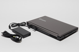 画像ギャラリー No.032のサムネイル画像 / 【PR】9万円台から買えるG-GEARの新型ゲーマー向けノートPC,その驚くべき性能と拡張性に迫ってみた