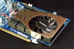 画像ギャラリー No.002のサムネイル画像 / HDMI変換コネクタ付属GIGABYTE製GeForce 9400 GTカード発売