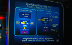 画像ギャラリー No.012のサムネイル画像 / ［COMPUTEX］「HUGIってなんだ？」Intel，3GHz超のノートPC用CPU発表。Atom用の次世代プラットフォーム「Pinetrail」は年末に