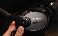 画像ギャラリー No.012のサムネイル画像 / ［COMPUTEX］ASUS，「Xonar」初のゲーマー向けサウンドカードを公開。Sennheiserのヘッドセットが付属