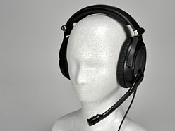 画像ギャラリー No.003のサムネイル画像 / ASUS＋Sennheiserは何を生んだか？ サウンドカードとヘッドセットのコラボ製品「Xonar Xense」レビュー
