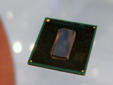 画像ギャラリー No.004のサムネイル画像 / Intel,「Atom」やIntel 4シリーズチップセットの実機をCeBITで公開