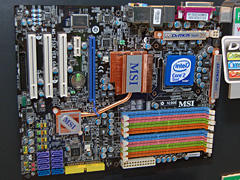 画像ギャラリー No.003のサムネイル画像 / ［COMPUTEX 2008＃23］マザーボードからグラフィックスカードへと広がる，MSIの省電力ブランド「DrMOS」