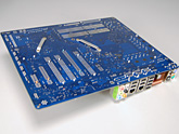 画像ギャラリー No.012のサムネイル画像 / GIGABYTEのゲーマー＆OCer向けマザーボード「GA-EP45-EXTREME」は，どこまでゲームに向くか？