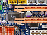 画像ギャラリー No.023のサムネイル画像 / GIGABYTEのゲーマー＆OCer向けマザーボード「GA-EP45-EXTREME」は，どこまでゲームに向くか？