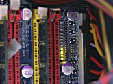画像ギャラリー No.024のサムネイル画像 / GIGABYTEのゲーマー＆OCer向けマザーボード「GA-EP45-EXTREME」は，どこまでゲームに向くか？