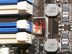 画像ギャラリー No.011のサムネイル画像 / ［COMPUTEX 2008＃25］ASUSの「R.O.G」は，ゲーマー向けとオーバークロッカ−向けの2ラインナップへ分化