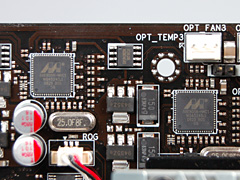 画像ギャラリー No.020のサムネイル画像 / 写真で見る，ASUSのゲーマー向けX58マザーボード「Rampage II Extreme」
