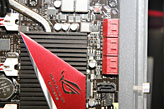 画像ギャラリー No.011のサムネイル画像 / ASUS，超ハイエンドからEee PCまで，全レンジでゲーマー向けPCを推進へ