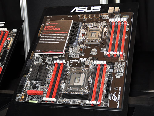 画像ギャラリー No.003のサムネイル画像 / ［COMPUTEX］LGA2011＆LGA1366ツインソケットの「Danshui Bay」はSandy Bridge-EP対応。ASUS「R.O.G.」イベント詳報