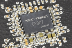 画像ギャラリー No.015のサムネイル画像 / フルスペックのGTX 580を2基搭載したASUS「MARS II」レビュー。15万5000円のシングルカードはどれだけ速いのか