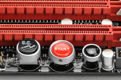 画像ギャラリー No.005のサムネイル画像 / 「AMD FX」対応のASUS製ゲーマー向けマザーボード「Crosshair V Formula」を概観してみる