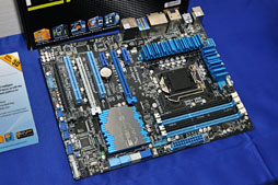 画像ギャラリー No.048のサムネイル画像 / ASUS，次世代R.O.G.マザー「Maximus V」など「Z77」チップセット搭載製品を予告。独自機能の解説も