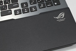 画像ギャラリー No.007のサムネイル画像 / ASUS製ノートPC「G75VW」レビュー。Kepler+Ivy Bridge搭載,120Hz液晶採用のゲーマー向けモデル,その完成度は