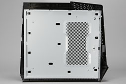 画像ギャラリー No.010のサムネイル画像 / ASUS国内初投入のゲーマー向けデスクトップPCを試す。「量販店で買えるハイエンドPC」の実力はいかに