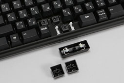 画像ギャラリー No.026のサムネイル画像 / ASUS国内初投入のゲーマー向けデスクトップPCを試す。「量販店で買えるハイエンドPC」の実力はいかに