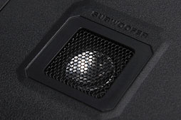 画像ギャラリー No.018のサムネイル画像 / ASUSのゲーマー向けノートPC「G75VW-91407H」レビュー。完成度が高い一方,画竜点睛を欠く