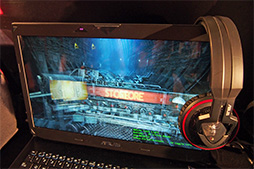 画像ギャラリー No.037のサムネイル画像 / ［COMPUTEX］ゲーマー向けマザーボードのMini-ITXモデルや，液冷＋空冷のGPUなど，注目製品が目白押しの「R.O.G.」プレスカンファレンス詳報