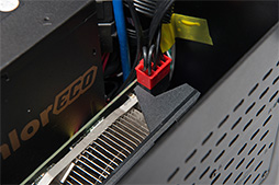 画像ギャラリー No.075のサムネイル画像 / 【PR】PCゲーマーのための「超小型ゲームPC」自作講座。カード長170mmのASUS製GTX 760カードなら,PCはここまで小さくできる
