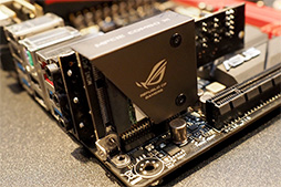 画像ギャラリー No.029のサムネイル画像 / ［COMPUTEX］スリムタイプのゲームPCや新マザーボード3種類をじっくりチェック。R.O.G.のゲーマー向け新製品レポート（前編）