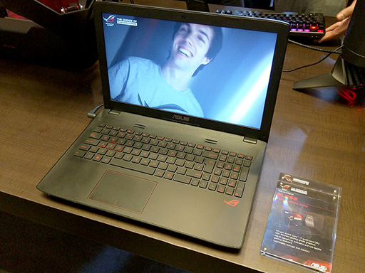 画像ギャラリー No.004のサムネイル画像 / ［COMPUTEX］「Skylake」搭載の小型デスクトップPCやG-SYNC対応の湾曲液晶ディスプレイなど，ASUSがゲーマー向け製品多数を発表