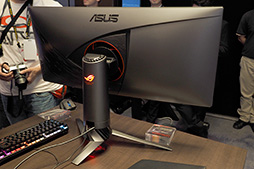 画像ギャラリー No.003のサムネイル画像 / ［COMPUTEX］34インチの湾曲ディスプレイに，G-SYNC対応ノートPC，MMO向けマウスなどなど。ASUS R.O.G.の新製品を細かくチェックしてみた