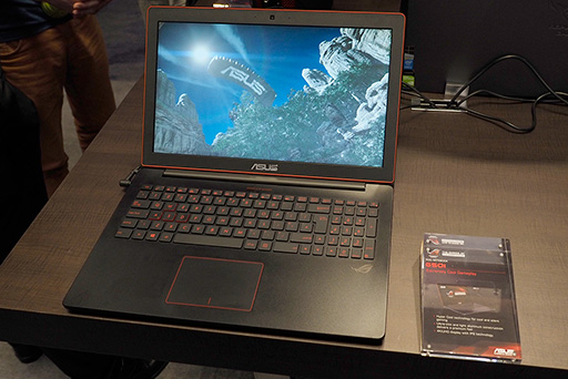 画像ギャラリー No.028のサムネイル画像 / ［COMPUTEX］34インチの湾曲ディスプレイに，G-SYNC対応ノートPC，MMO向けマウスなどなど。ASUS R.O.G.の新製品を細かくチェックしてみた