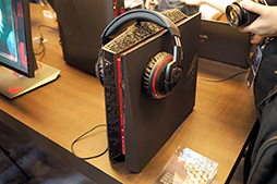 画像ギャラリー No.033のサムネイル画像 / ［COMPUTEX］34インチの湾曲ディスプレイに，G-SYNC対応ノートPC，MMO向けマウスなどなど。ASUS R.O.G.の新製品を細かくチェックしてみた
