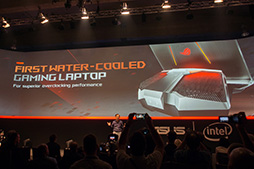 画像ギャラリー No.003のサムネイル画像 / ［IFA 2015］ASUS，ゲーマー向けでは世界初の液冷対応ノートPCを発表。垂直100Hz＆G-SYNC対応の湾曲ディスプレイにも注目集まる