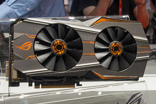 画像ギャラリー No.016のサムネイル画像 / ［IFA 2015］ASUS，ゲーマー向けでは世界初の液冷対応ノートPCを発表。垂直100Hz＆G-SYNC対応の湾曲ディスプレイにも注目集まる