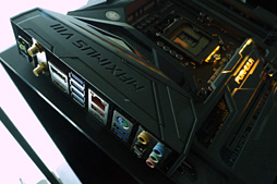 画像ギャラリー No.008のサムネイル画像 / ［CES 2016］ASUSが公開したゲーマー向けマザーや超強力デスクトップPCなどをまとめてチェック