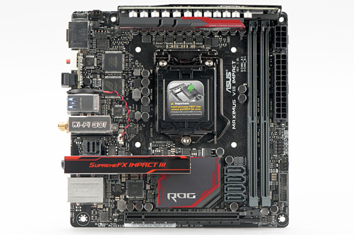 画像ギャラリー No.003のサムネイル画像 / Mini-ITXに対応したSkylake対応のR.O.G.マザーボード「MAXIMUS VIII IMPACT」。相変わらずの高い機能性は要チェックだ