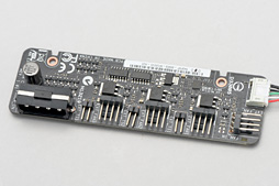 画像ギャラリー No.016のサムネイル画像 / Mini-ITXに対応したSkylake対応のR.O.G.マザーボード「MAXIMUS VIII IMPACT」。相変わらずの高い機能性は要チェックだ